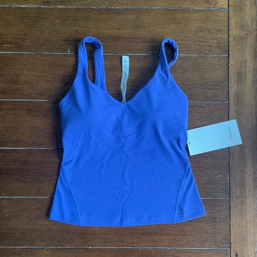 Lululemon Align Waist-Length Tank NWT
Size - 4
Color- Chai